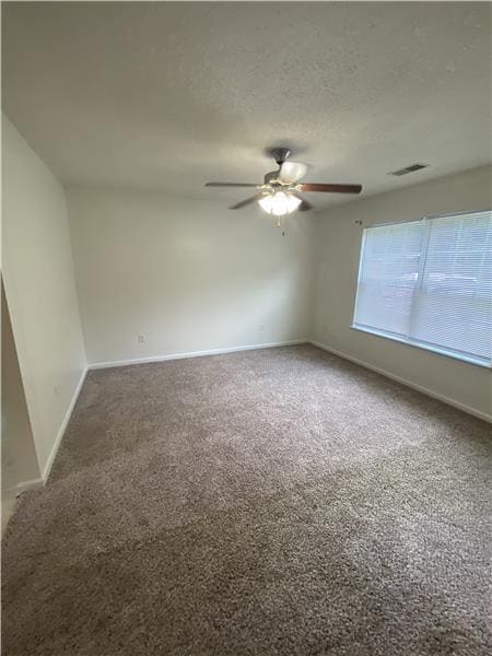 Foto del edificio - 417 Shadowbrook Cir