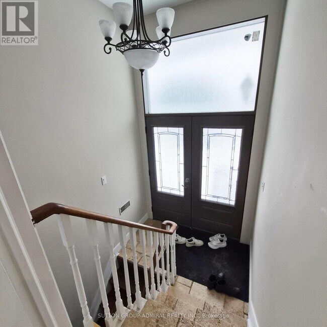 Photo du bâtiment - 104 Armitage Dr