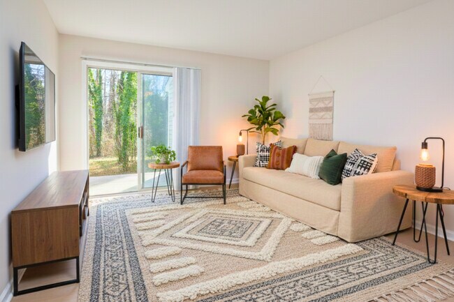 Foto del edificio - Collins Park Apartments