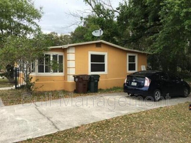 Foto del edificio - 609 N Emory Ave