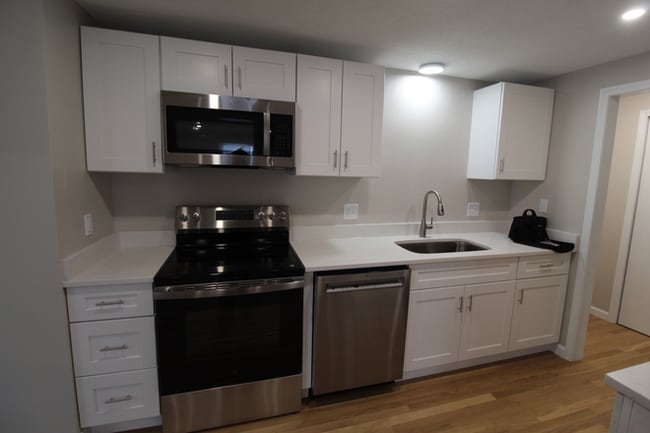 Building Photo - 63 Newton St