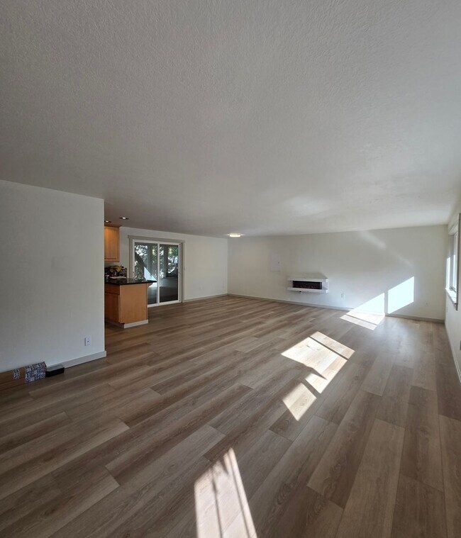 Foto del edificio - 903 Logan St