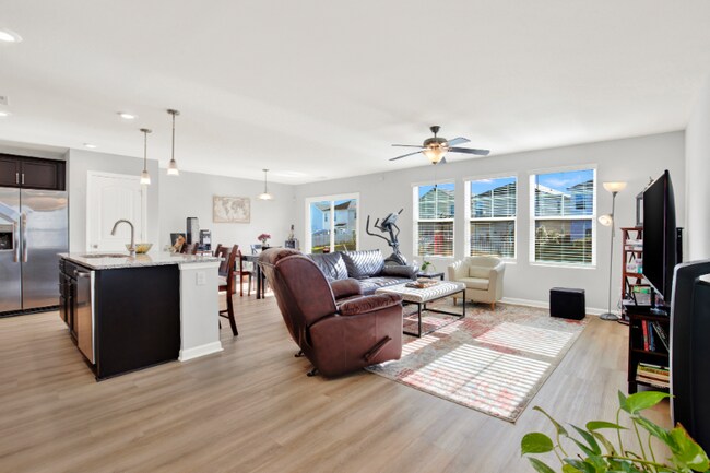 Building Photo - 35 Stetson Dr