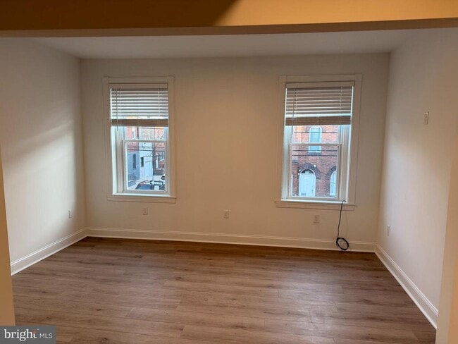 Building Photo - 1431 Wolf St