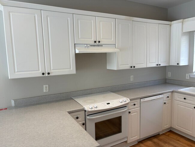 Foto del edificio - 3bed/2bath Available Now!