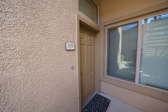 Building Photo - 8985 S Durango Dr