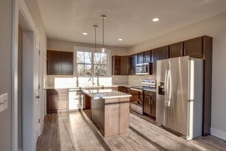 Building Photo - 508 Harper Lndg