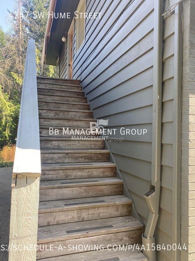 Building Photo - 4247 SW Hume St