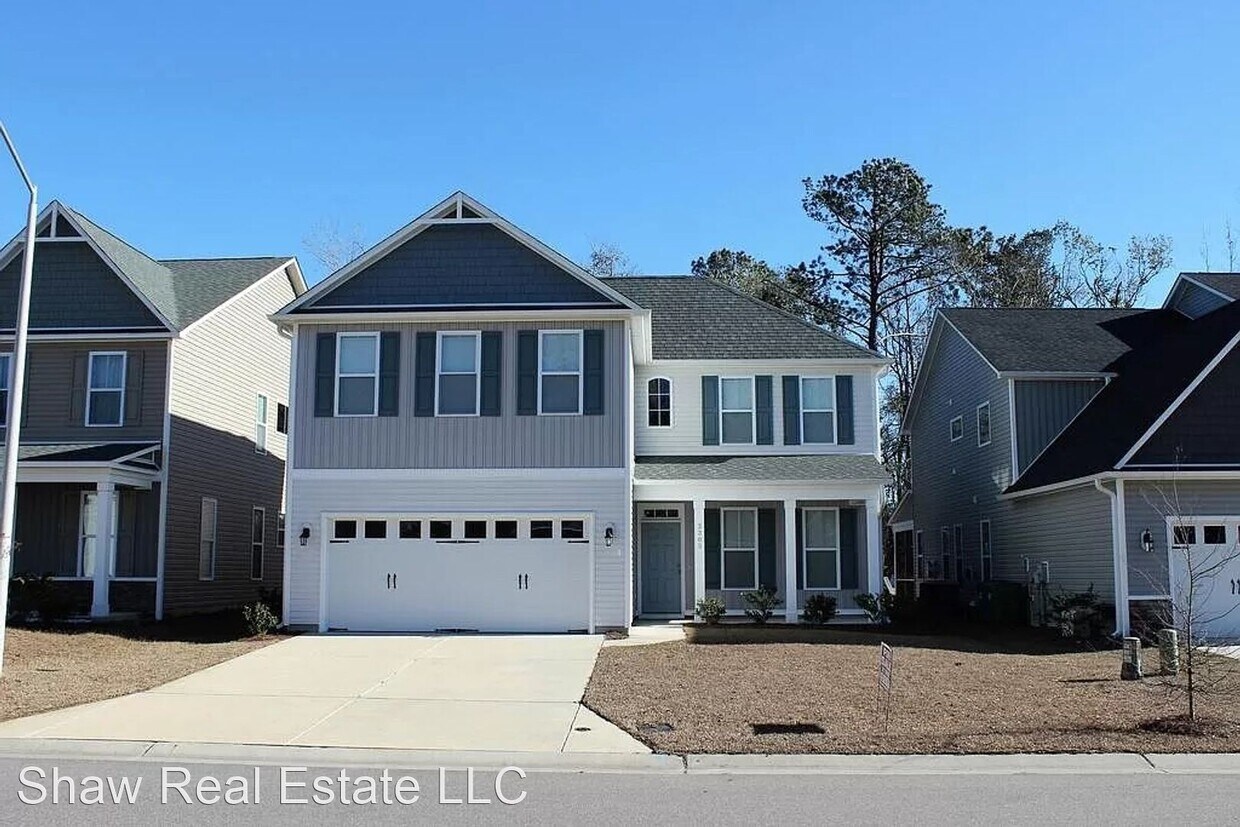 3 br, 2.5 bath House 3305 Kellerton Place House Rental in