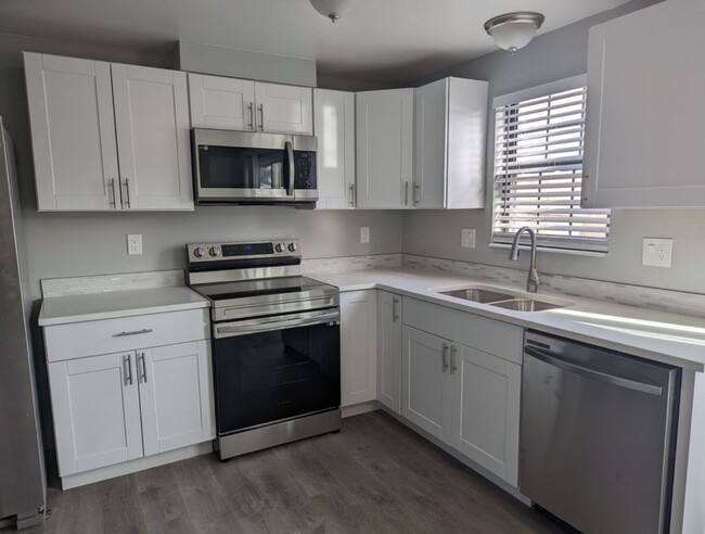 Foto del edificio - 16495 E 17th Pl