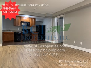 Building Photo - 8740 S Hosmer St