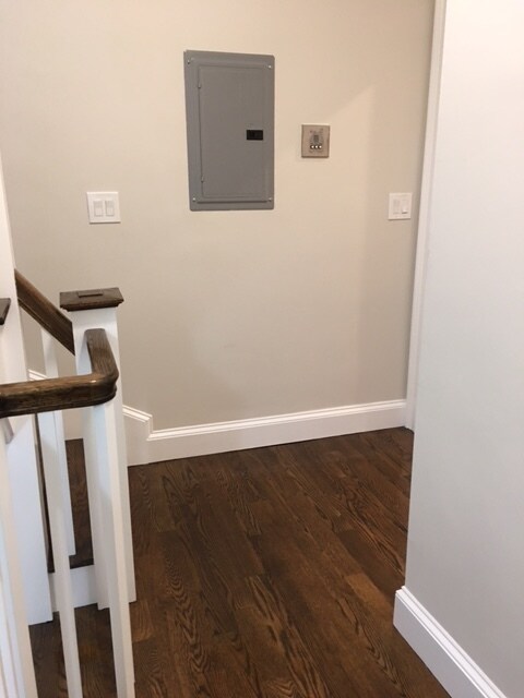 Building Photo - 34 Perrin St