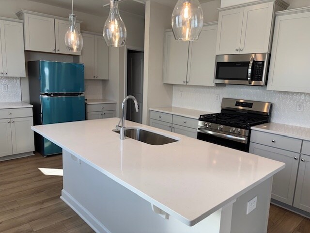Building Photo - 108 Fairwinds Dr
