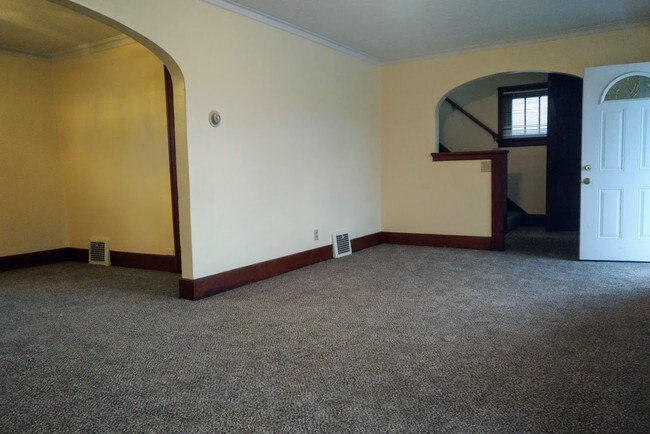 Foto del edificio - 1006 W 6th St