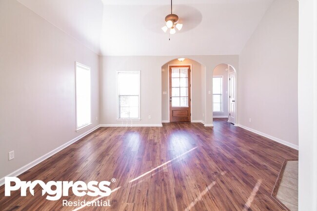 Foto del edificio - 6213 Arlington Ln