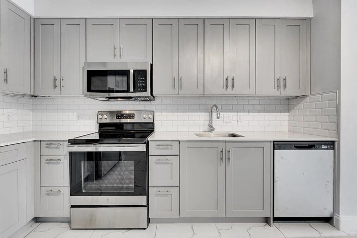 Photo - 250 W Hidden Valley Blvd (Boca Raton, FL)