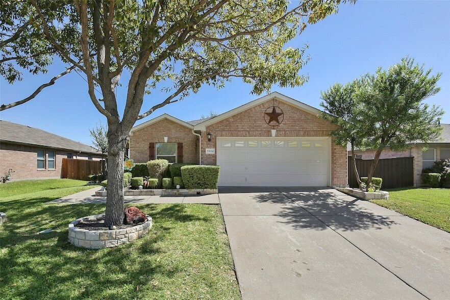 Primary Photo - 7802 Milestone Ridge Dr