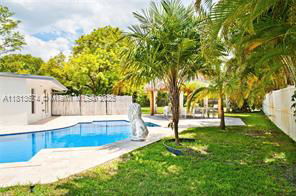 Foto del edificio - 1328 NW 93rd Terrace