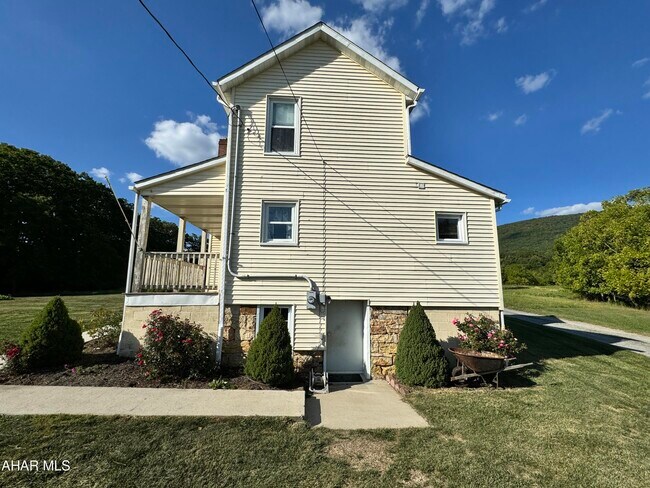 Building Photo - 4020 Imlertown Rd