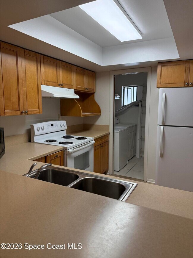 Foto del edificio - 3755 S Hopkins Ave