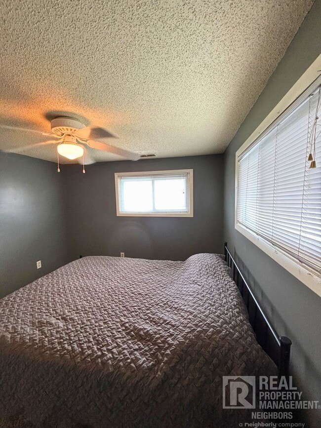 Building Photo - Spacious 2 Bed, 1 Bath Home in Alto, MI