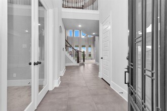 Building Photo - 23703 Crossworth Dr