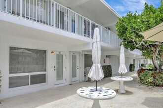 Building Photo - 3215 SE 10th St