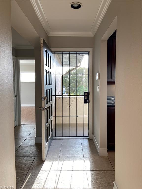 Building Photo - 6102 Whiskey Creek Dr