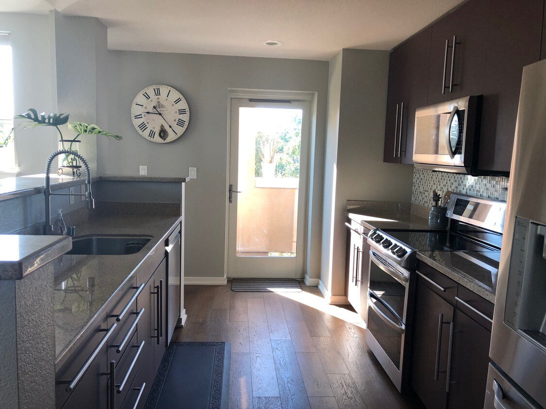 Foto principal - 1375 Lick Ave