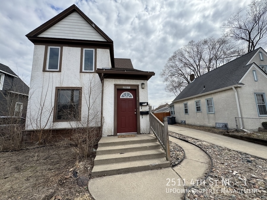 Primary Photo - 2511 4th St NE