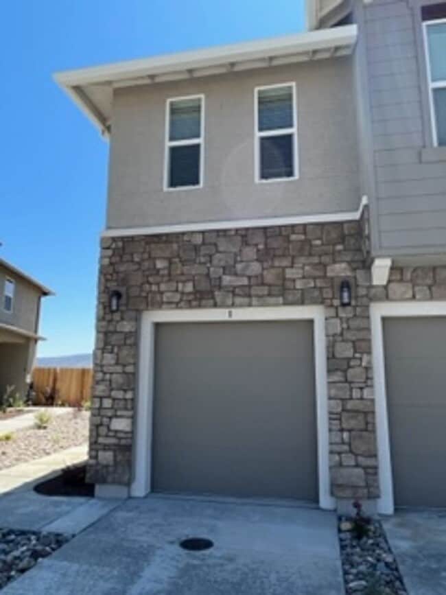 Building Photo - BRAND NEW - Carson City - Gardnerville Lux...