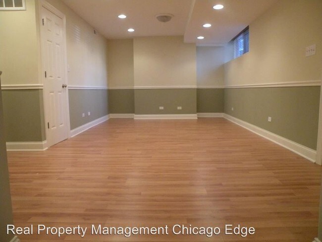 Foto del edificio - 1625 W North Shore Ave