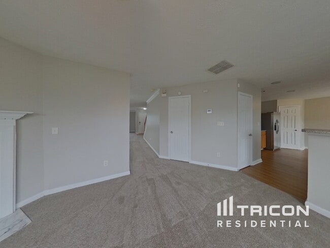 Foto del edificio - 1740 Courtyard Ln