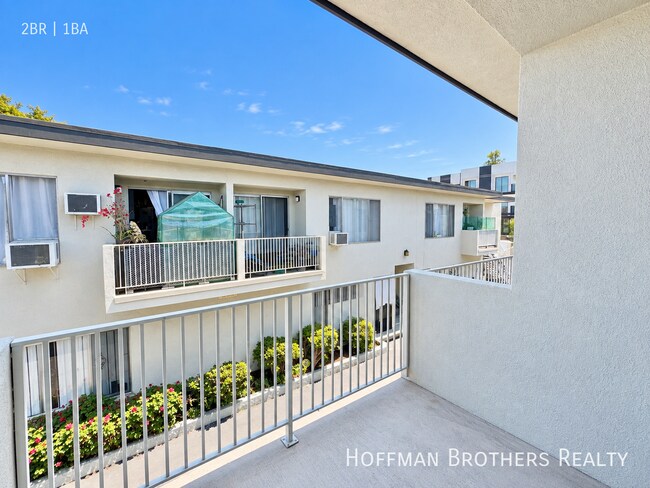 Foto del edificio - 4338 Berryman Ave