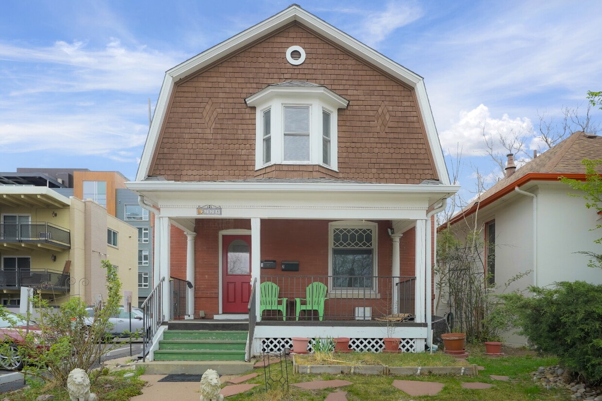 Starter Two Bedroom in Great Neighborhood - Starter Two Bedroom in Great Neighborhood