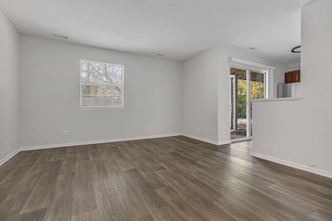 Foto del edificio - 96 Gant Cir