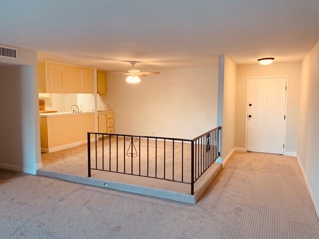 Open & Bright Condo - 2501 S El Camino Real