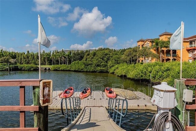 Foto del edificio - 2717 Via Cipriani