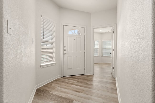 Building Photo - 301 Panther Way