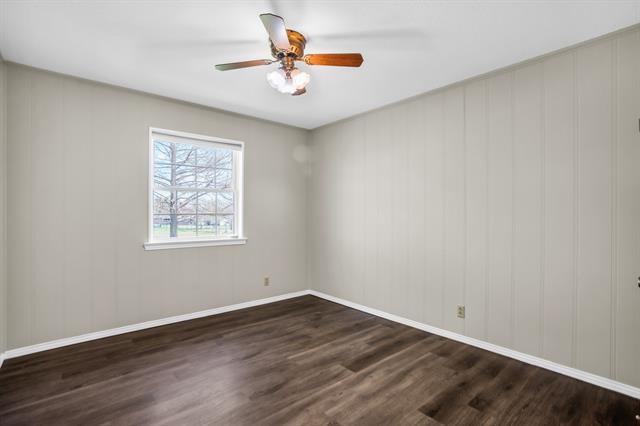 Foto del edificio - 1151 N Stodghill Rd