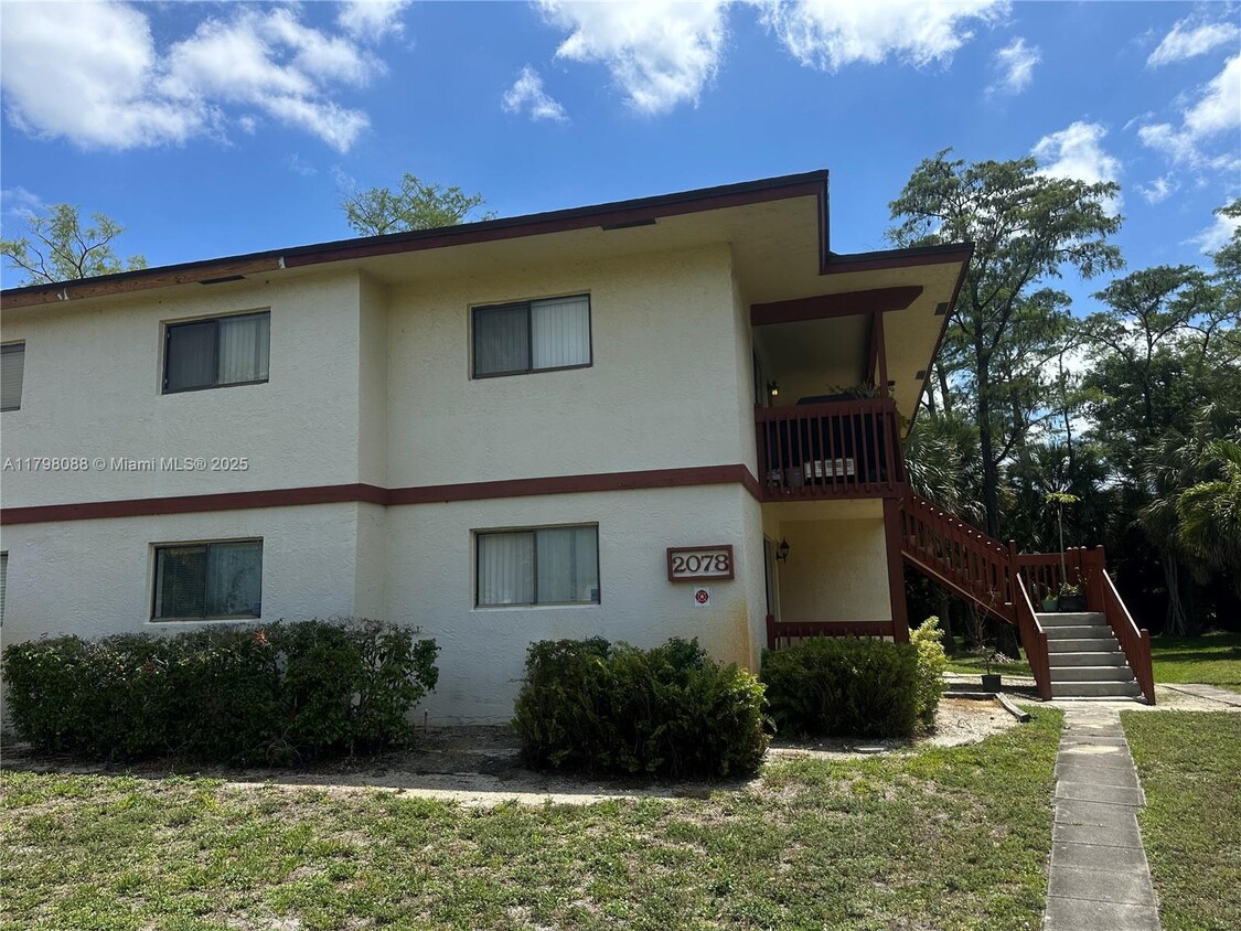 Foto principal - 2078 NW 43 Terrace
