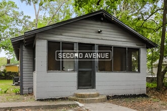 Building Photo - 1522 W 22nd St
