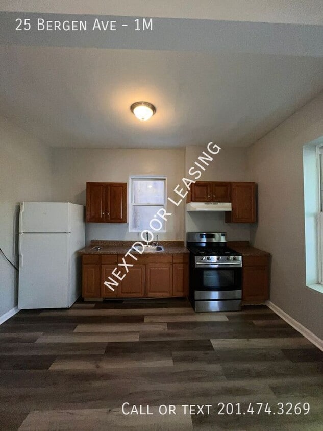 Foto principal - 25 Bergen Ave