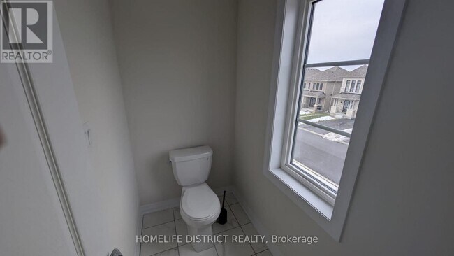 Photo du bâtiment - 160 Belmont Dr