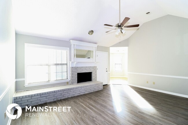 Building Photo - 5921 Pecan Trce