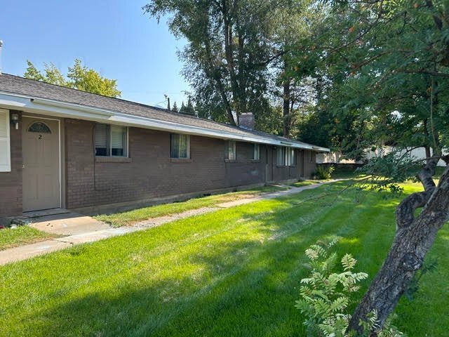 Building Photo - 2026 N 1200 E