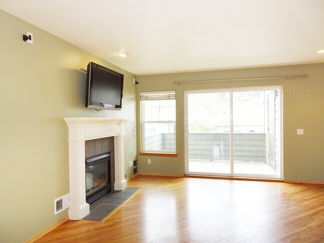 Foto del edificio - 2621 Marine Ave SW