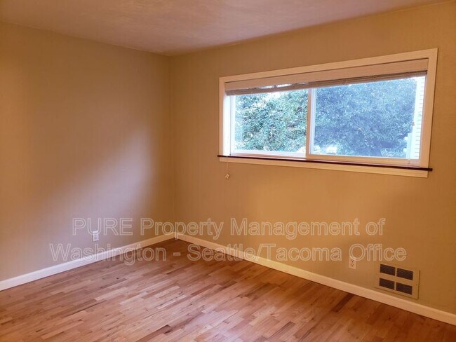Foto del edificio - 3514 Ashworth Ave N