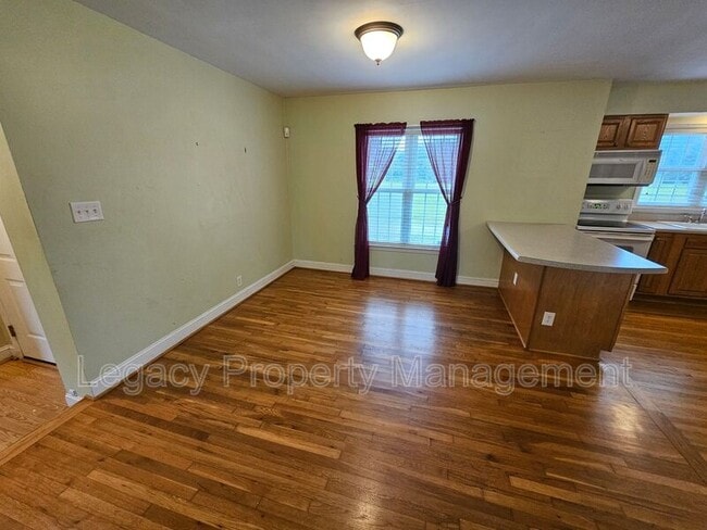 Foto del edificio - 1425 Union Cross Rd