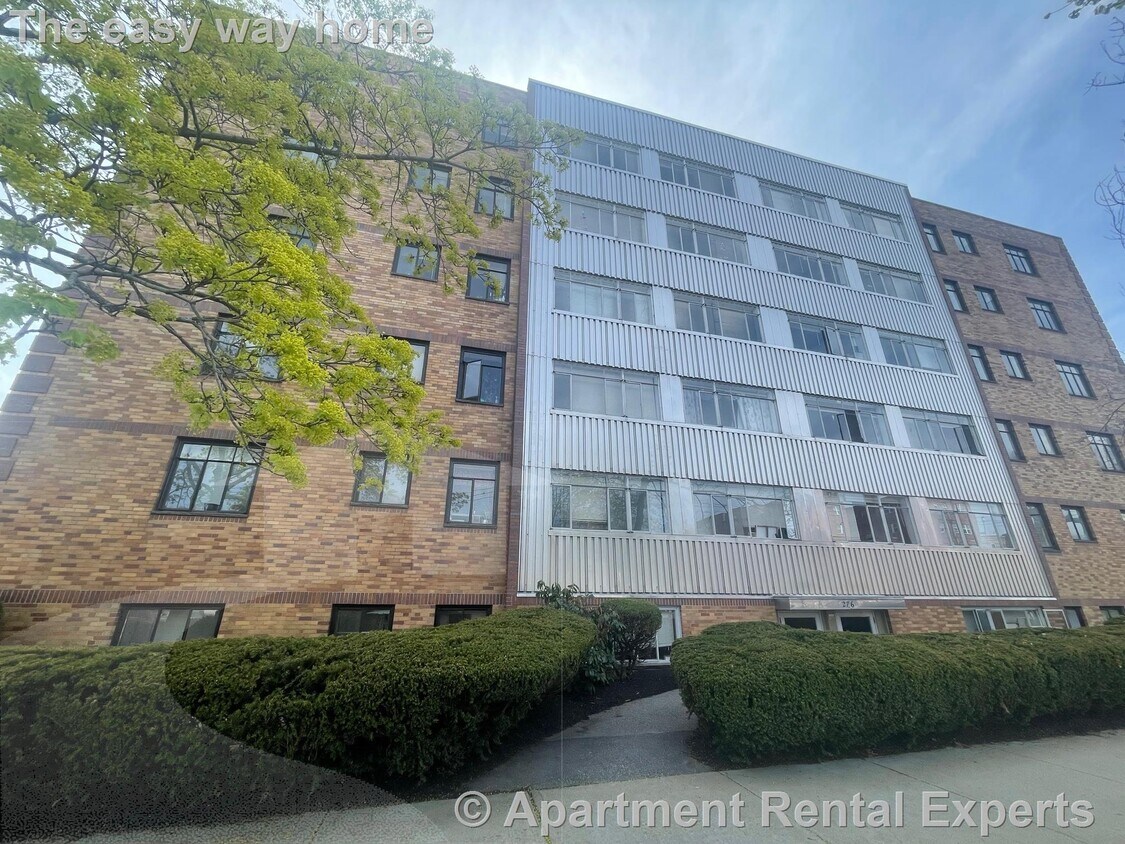 Foto principal - 276 Massachusetts Ave